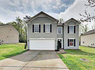957 Capetown Ln, Clover, SC 29710