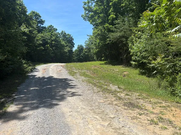247 Buck Cir, Spencer, TN 38585
