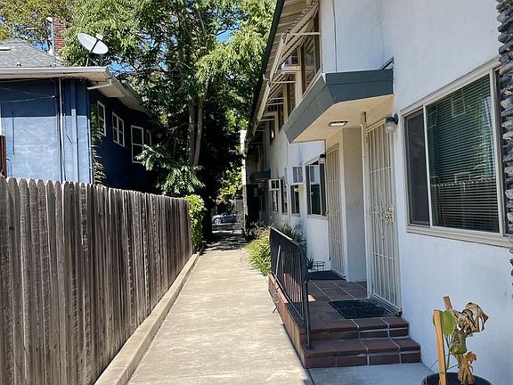 2nd image of 2618 F St #8