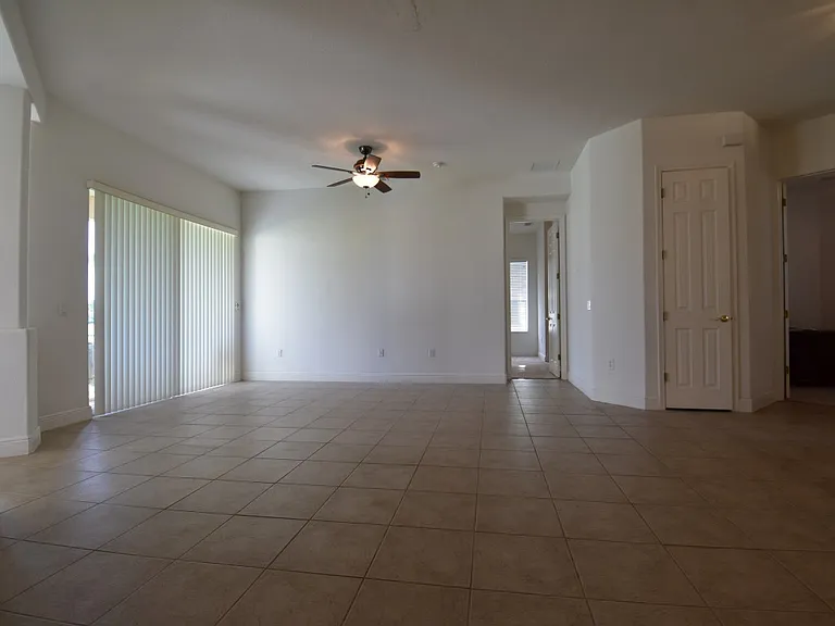 636 Volterra Blvd — Photo 12