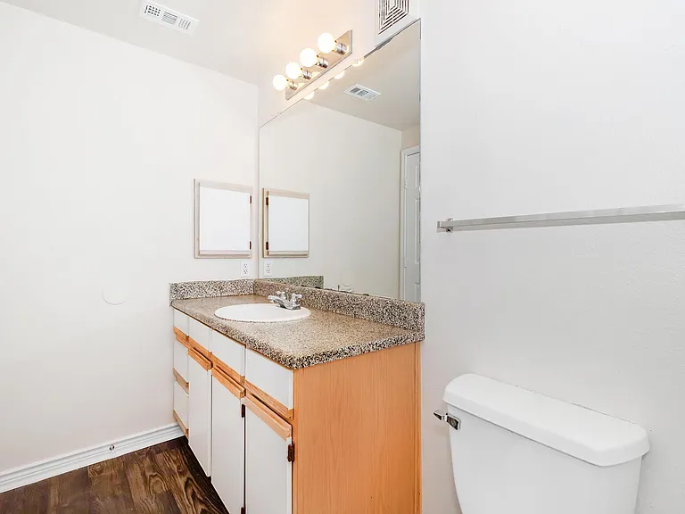 10342 River Run Blvd — Photo 23