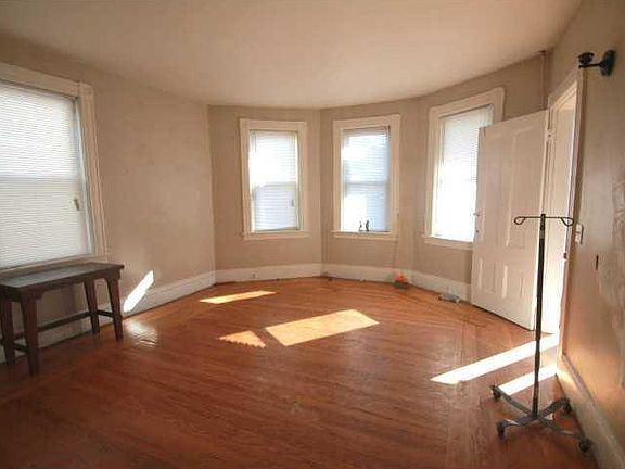 4th image of 161-163 Hudson St