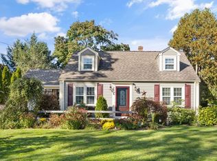 6 South St, Maynard, MA 01754