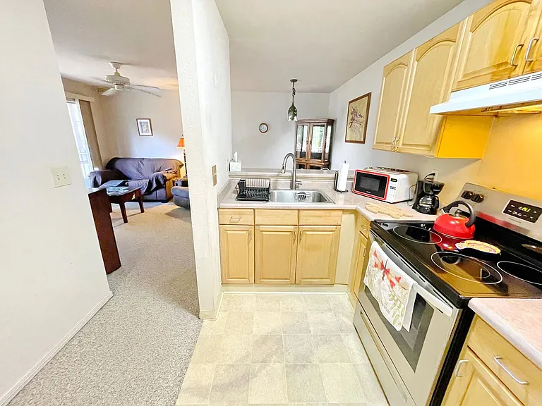 480 Kenolio Rd #5-103 — Photo 12