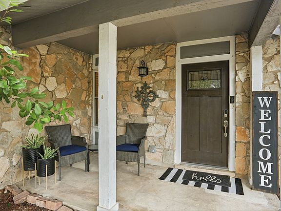 4th image of 12302 Capeswood