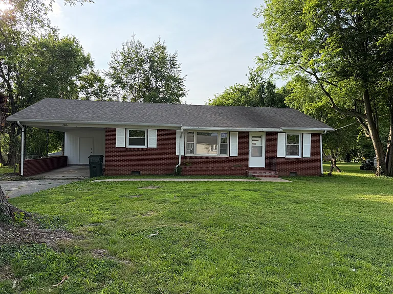 3606 Lafayette Rd — Photo 1