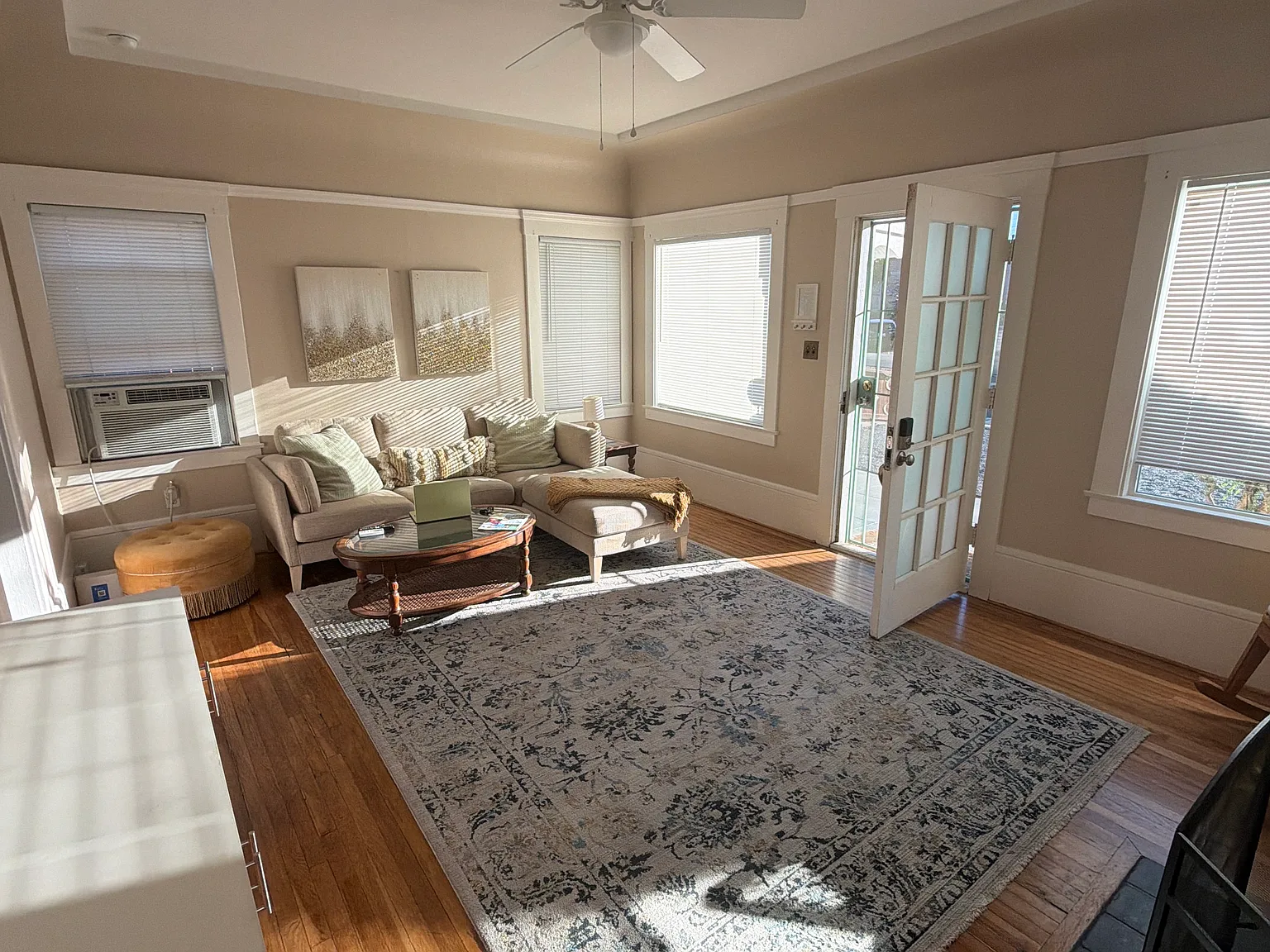 1 bed, 750 sqft, $1,350 — Photo 1
