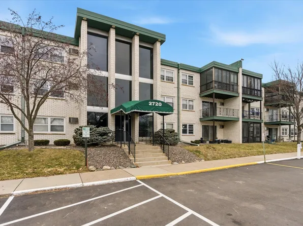 2720 Dale St N #C-114, Roseville, MN 55113