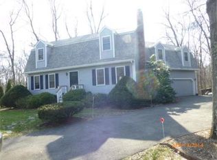 13 Emily Rd, Attleboro, MA 02703