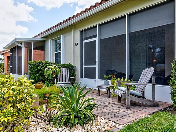 3rd image of 6325 Oxford Cir Unit 103C