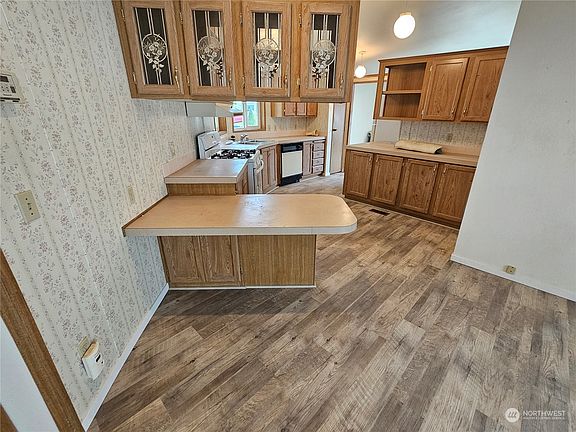 3rd image of 1807 138th Street E #128