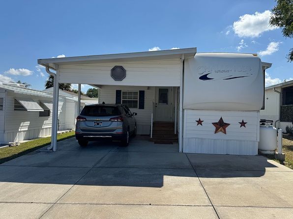 609 Highway 466 #358