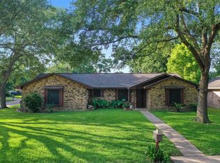 1100 Apache Trl, Baytown, TX 77521