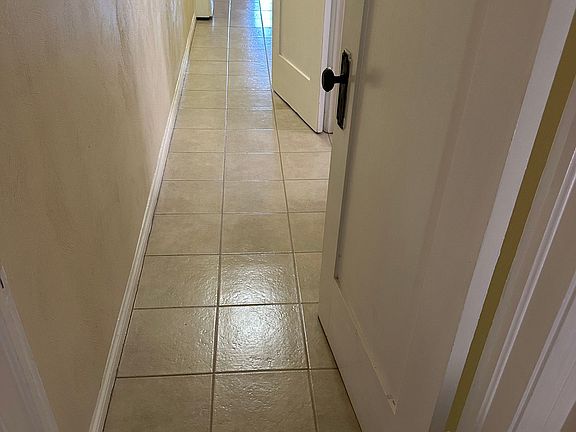 4th image of 1166 N Raymond Ave APT 4