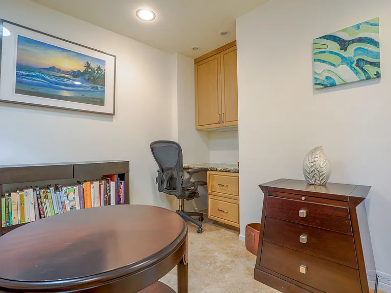 10 Colgate Dr — Photo 8