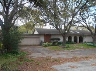 3013 Avenue L, Bay City, TX 77414