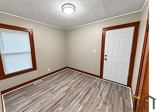 5th image of 7717 Fielding St