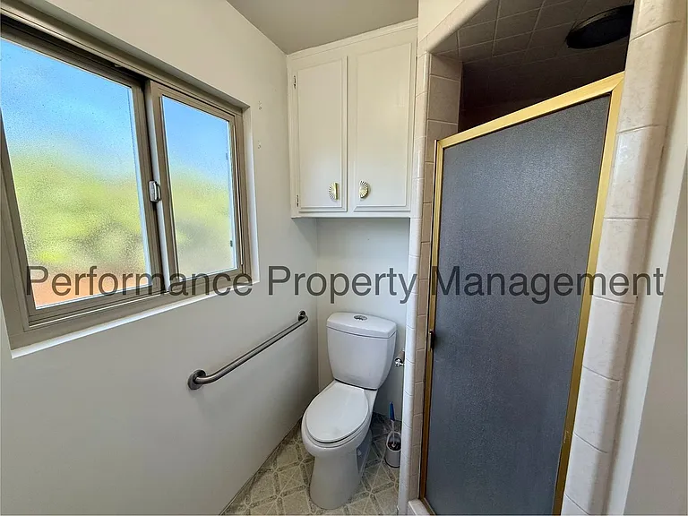 2508 Prestwick Ct — Photo 10