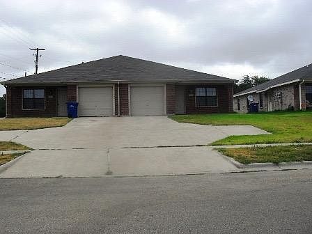 1st image of 2916 Ashley Dr