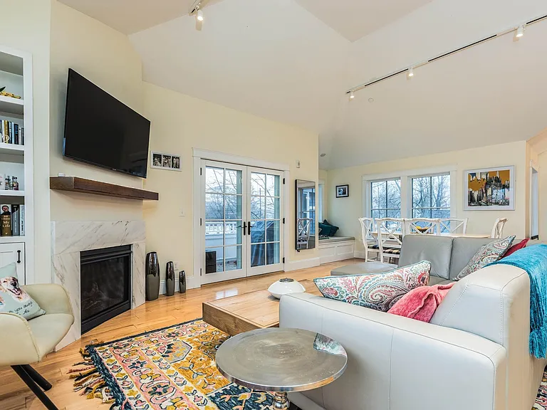1 Franklin St #2C — Photo 14