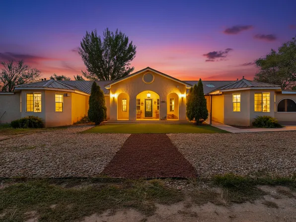 42 Crawford Rd, Belen, NM 87002