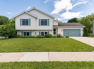 2706 59th St NW, Rochester, MN 55901