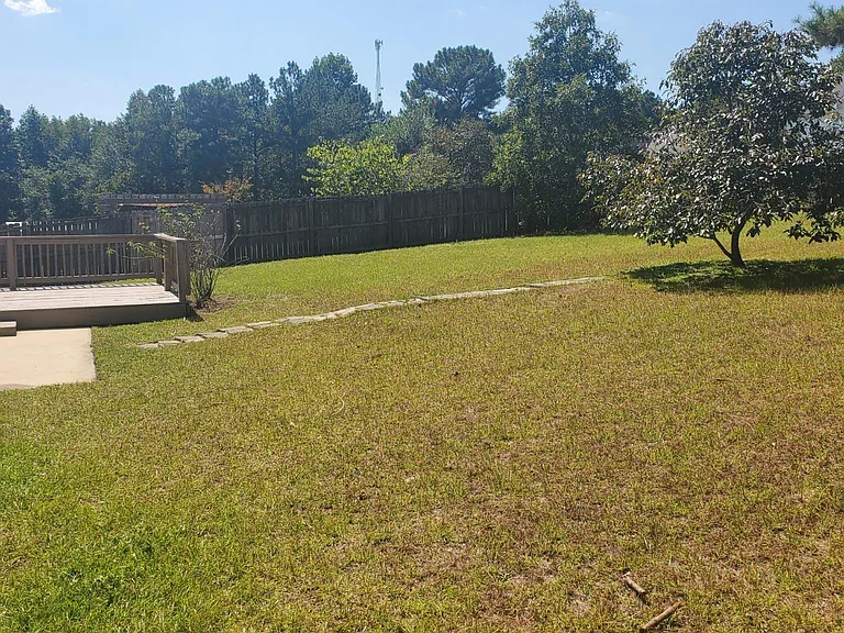 24 Sapphire Dr — Photo 16
