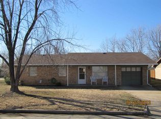 807 Quail Ridge Rd, Ada, OK 74820