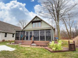4625 E 640 S, Wolcottville, IN 46795