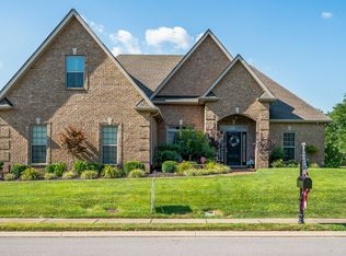 2520 Pebble Creek Ln, Murfreesboro, TN 37130