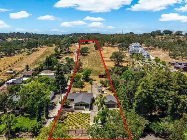 2131 1st Avenue, Napa, CA 94558