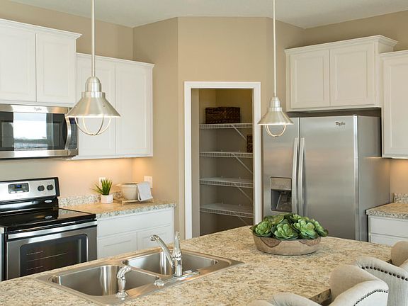 Ample Cabinet Space