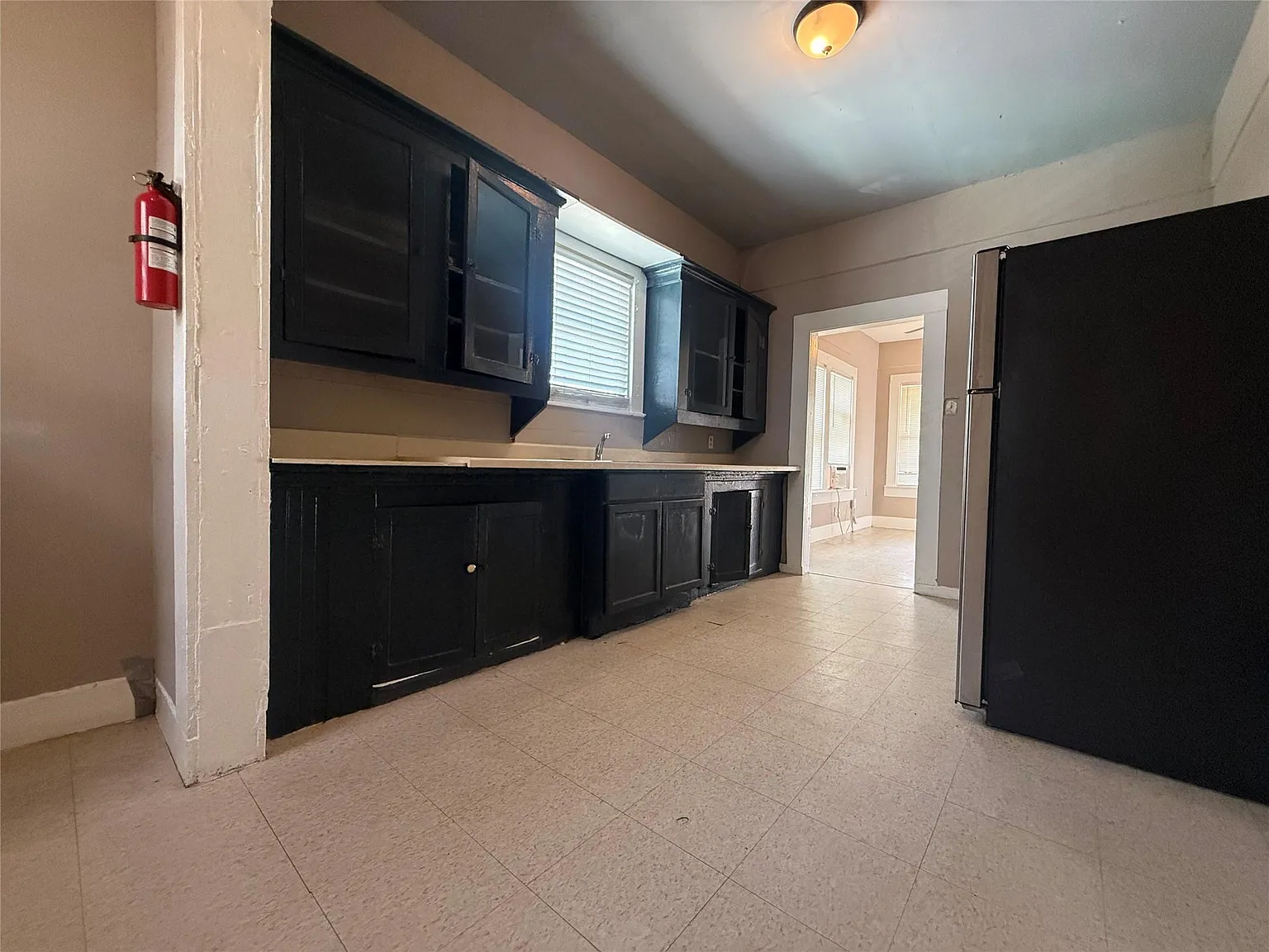 2 bed, 1.0 bath, 750 sqft, $1,250 — Photo 2