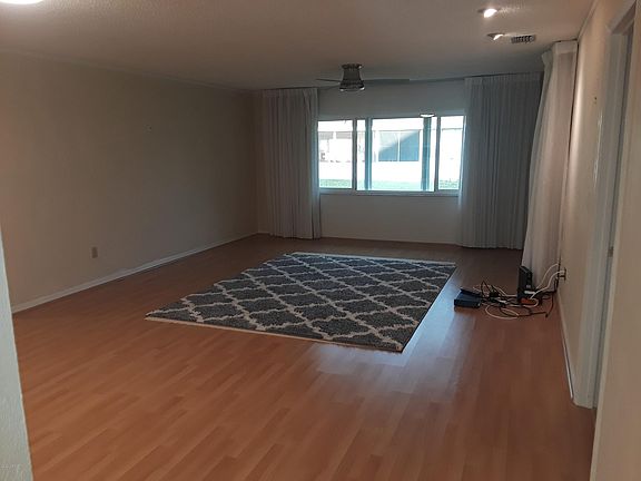 3rd image of 1410 Portobello Dr