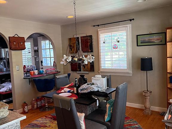 5th image of 4405 Tonquil St