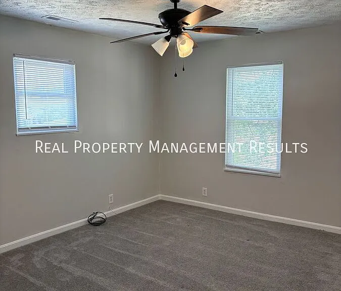 1624 S Red Bank Rd #B — Photo 9