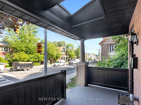 3rd image of 360 Woodbine Ave