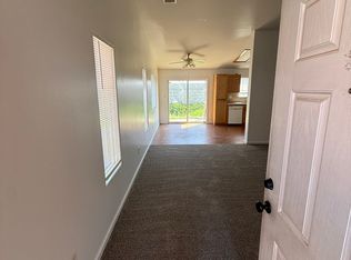 3452 Crescent Meadow Dr, Bakersfield, CA
