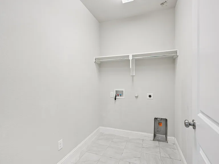 16400 Olmstead Park Blvd — Photo 22