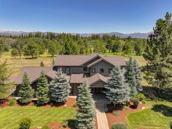 325 Whitetail Dr, McCall, ID 83638