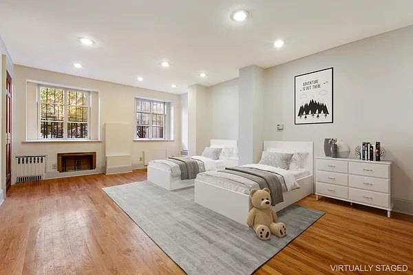 Rented by Douglas Elliman | media 22