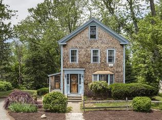 35 Union St, Holliston, MA 01746