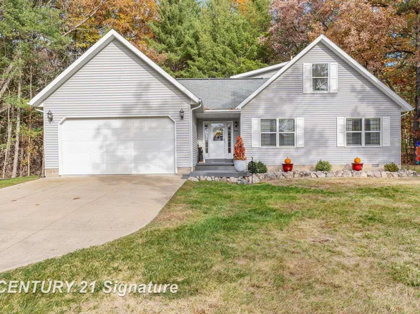 5019 Kings Way, Gladwin, MI 48624