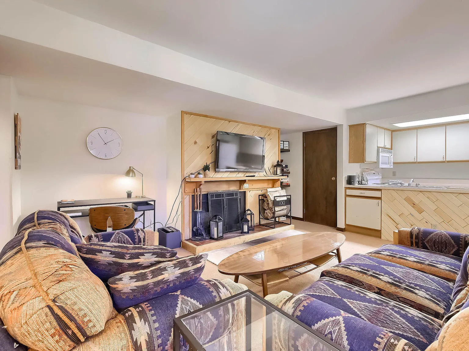2 bed, 1000 sqft, $2,800 — Photo 4