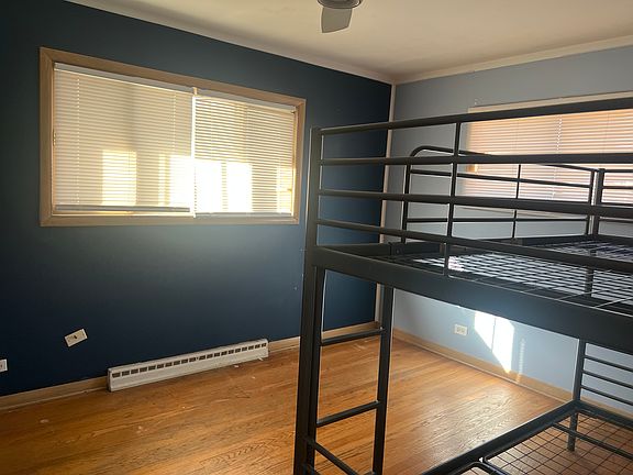 3rd image of 922 N Dunton Ave