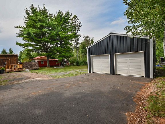 5th image of 551 College Rd