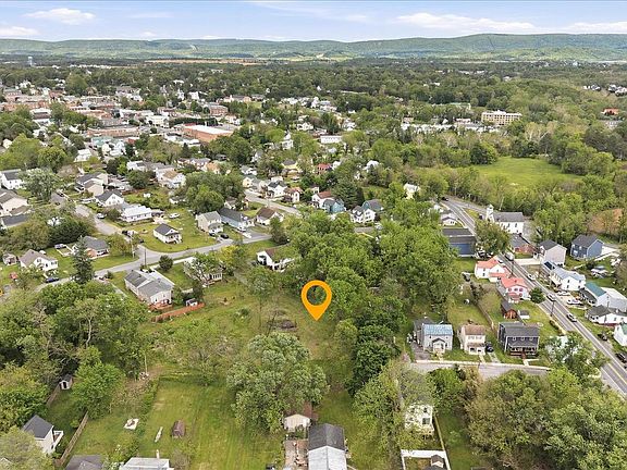 2nd image of LOT 18 Davenport St