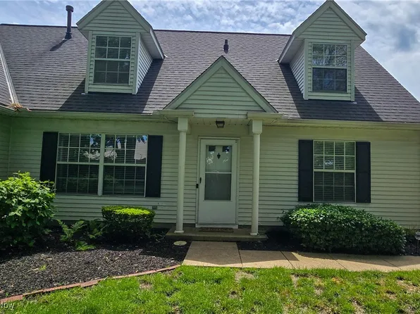 7284 Scottsdale Cir, Mentor, OH 44060