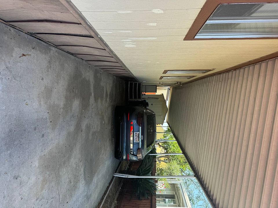 2nd image of 1616 S Euclid St Space 98