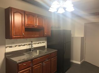 12 Canfield St APT 17, Orange, NJ 07050